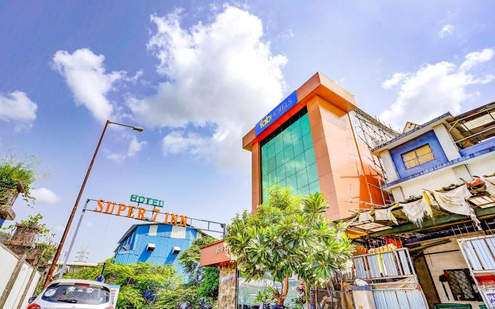 FabExpress Super 7 Inn - Nr. Rabale Station