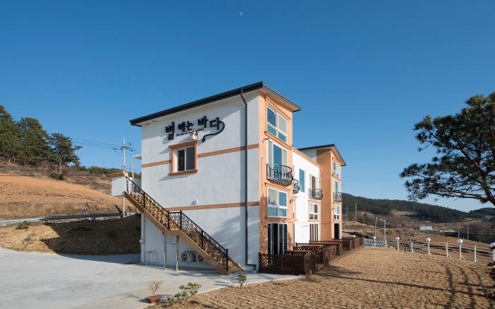 Yeosu byeol heneun bada pension