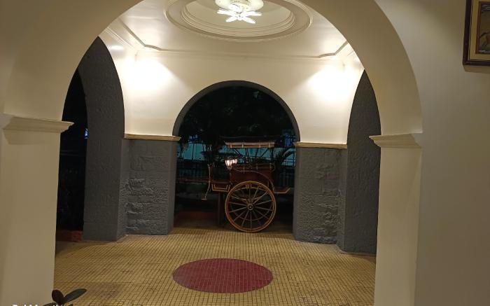 HOTEL RITZ