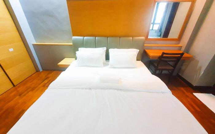 HERITAGE 8 HOMESTAY Studio 4Pax, FREE WIFI