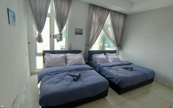 KSL City Mall 4 bedroom (Private Lift)Level36 view
