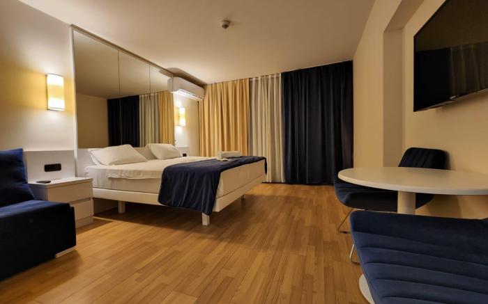 Apartment Orbi City Sea View