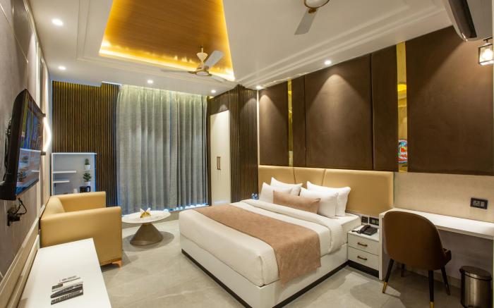 Hotel Aroma Suites Near Delhi Airport