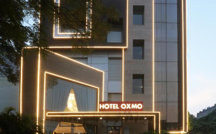 Hotel Oxmo Delhi Airport 