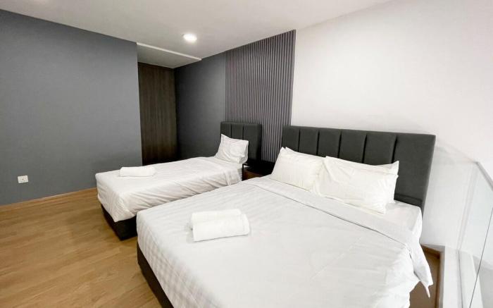Ekocheras Grand Suite: Exquisite Design by Moka