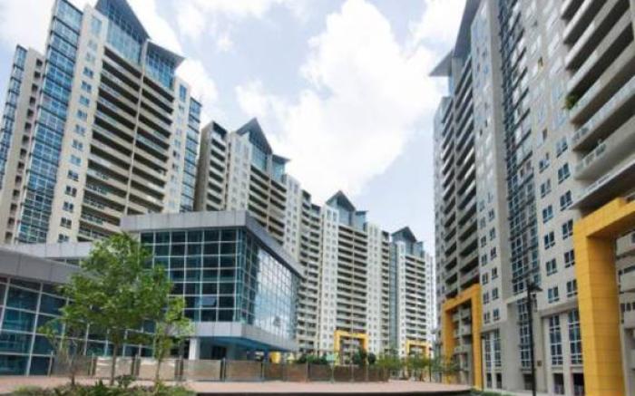 Premium 2.5 BHK in premier Township Amanora