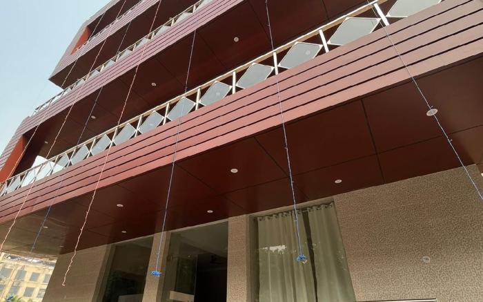SRH HOTEL