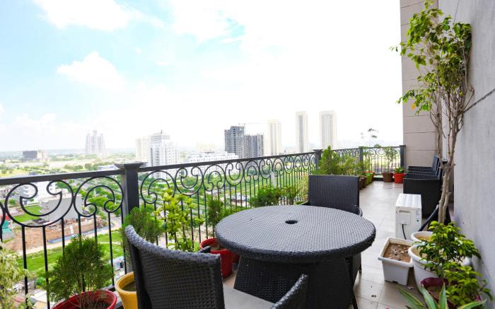 FabHotel Sapphire 83