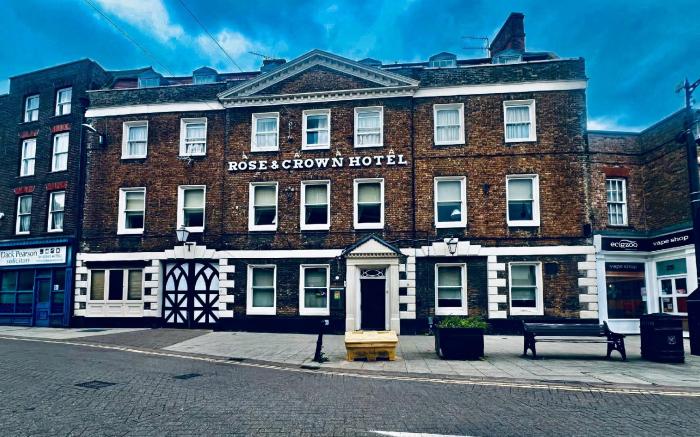 The Rose and Crown Hotel