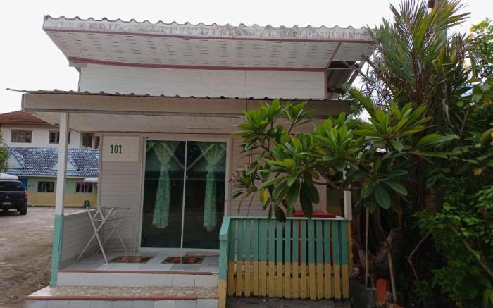 Kanjana Resort