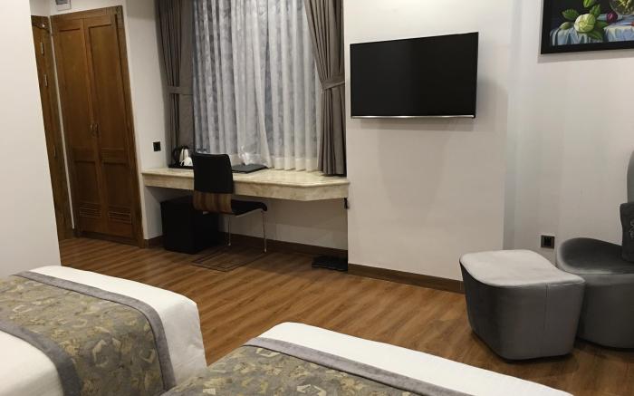 Acnos grand Hotel