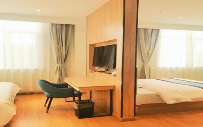 Green Tree Inn Hebei Qinghuangdao Funing District Hongzefu Bay