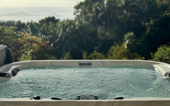 Frontera Tagaytay Supreme Villa