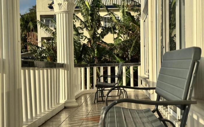 Frontera Tagaytay Supreme Villa