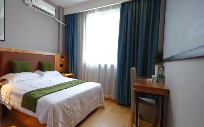 Green Tree Inn Huai'an Huaihai North Road