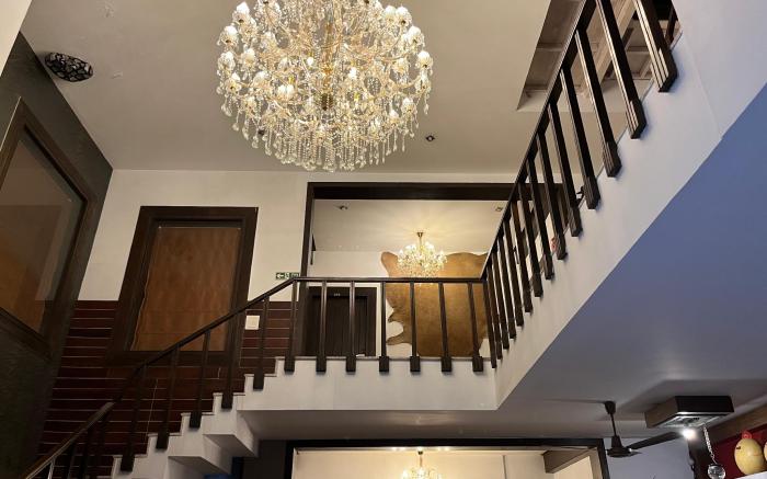 Aakriti Hotels