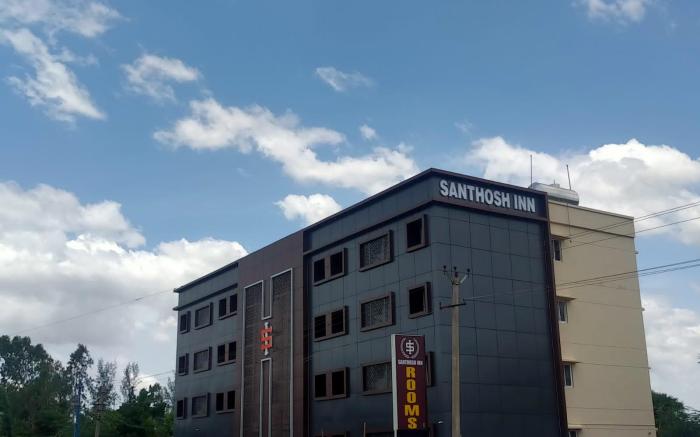 Hotel Santhosh Inn