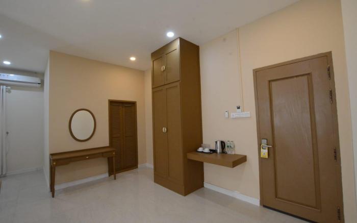 Ali Grand Hotel