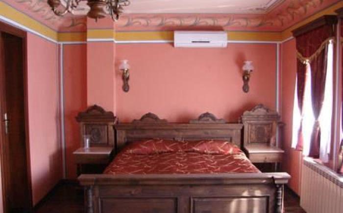 Family Hotel at Renaissance Square