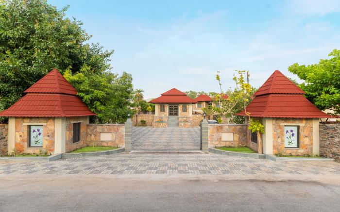 Sarasiruham Resort - Private Pool Villa in Udaipur