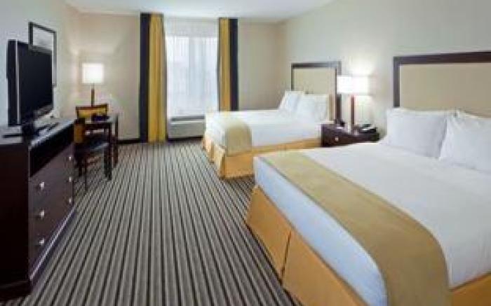 Holiday Inn Express and Suites Batavia By IHG
