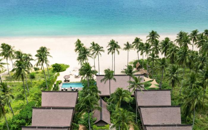 ANGKLA Beach Club & Boutique Resort