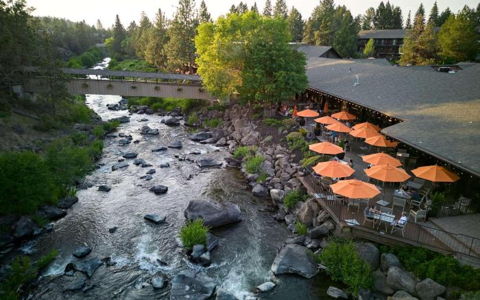 Riverhouse Lodge