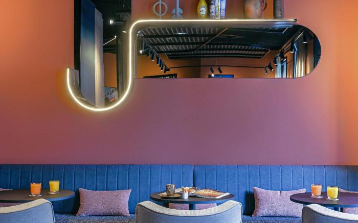 Tribe Paris La Defense Esplanade