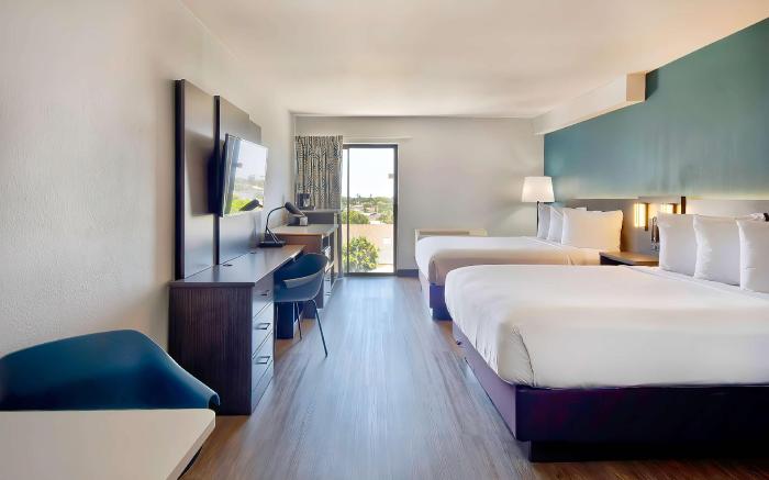Studio 6  Suites Lawndale, CA – South Bay