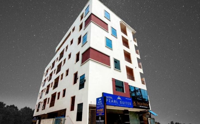 Hotel Pearl Suites