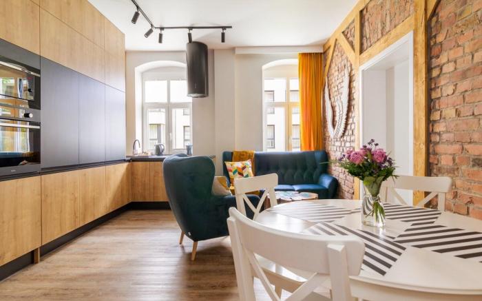 Angel Loft z 3 sypialniami, 5 min Fontanny Neptuna