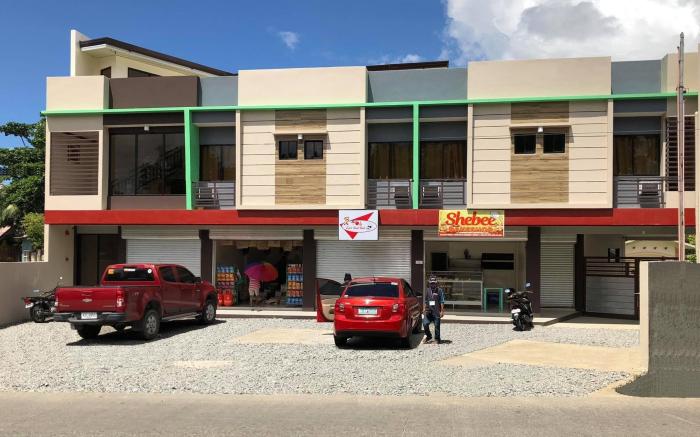 Drew Hostel