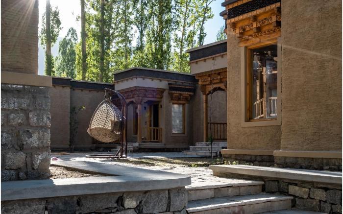 essence AT LADAKH