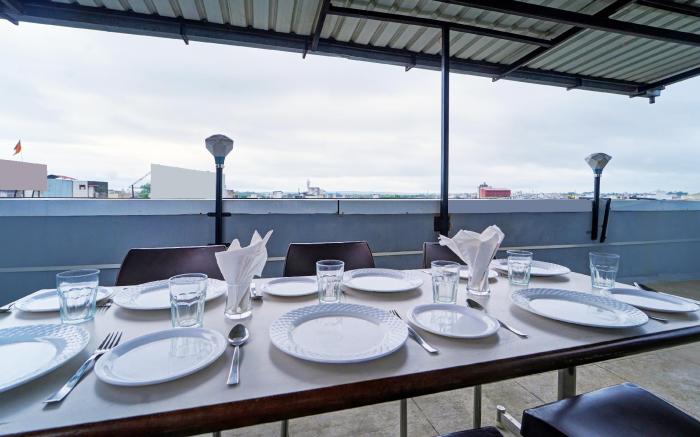 Treebo Surya Comforts, 200 Mtrs From Kolhapur Railway Station