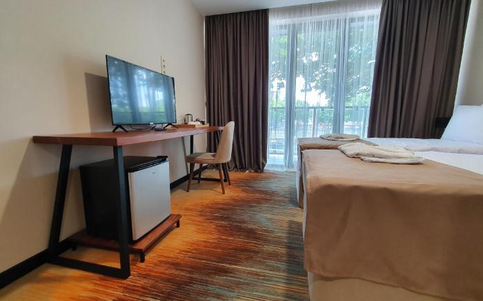 CAROUSEL HOTEL
