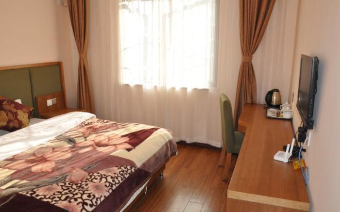 Chengdu Holly Hostel
