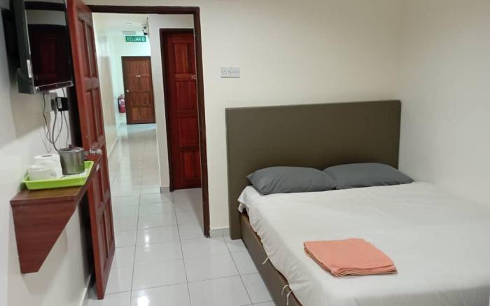 CH Budget Hotel