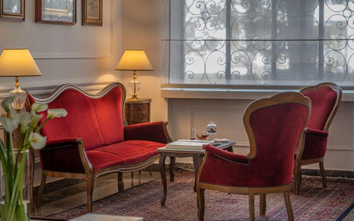 Majestic Palace Hotel