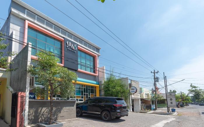 Sans Hotel Good Wish Semarang