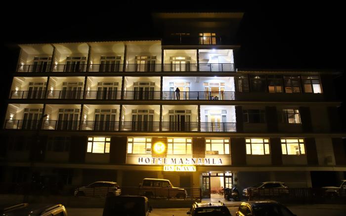 hotel maenamla by kava 
