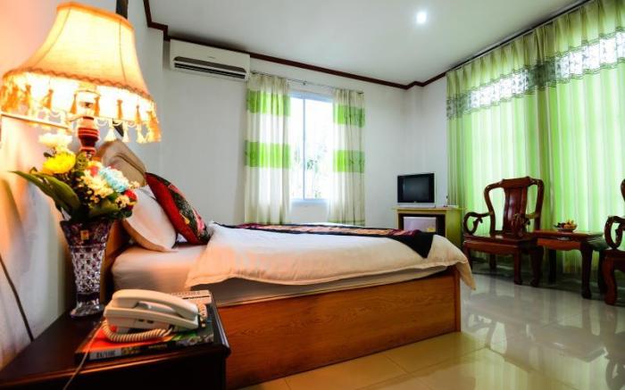 Douangpraseuth Hotel