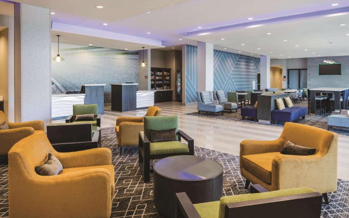 La Quinta Inn & Suites by Wyndham Atlanta South - McDonough