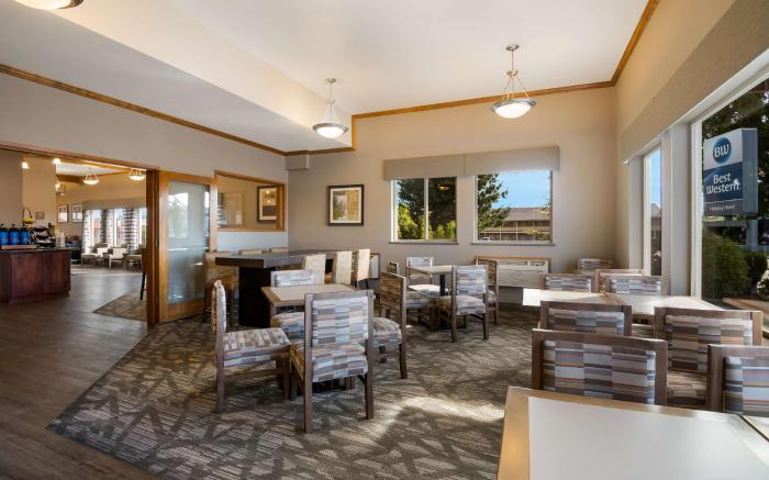 Best Western Holiday Hotel