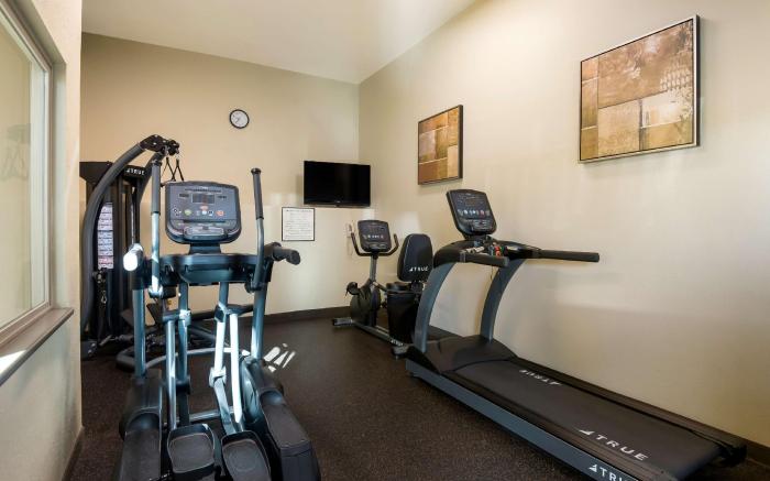 Best Western Holiday Hotel