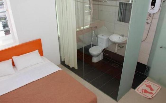1 Hotel Kuchai Lama