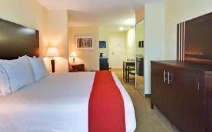 Holiday Inn Express and Suites - Bradford