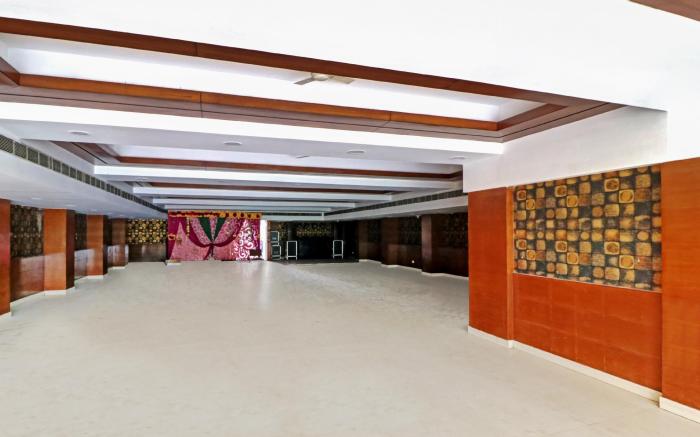 Treebo Galaxy Rooms
