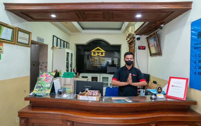 RedDoorz Plus Syariah @ Jalan Dokter Wahidin Bojonegoro