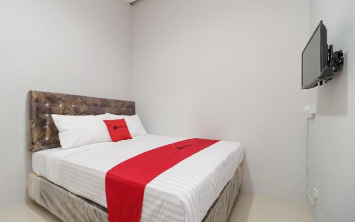 RedDoorz @ Jalan Demang Lebar Raya Palembang