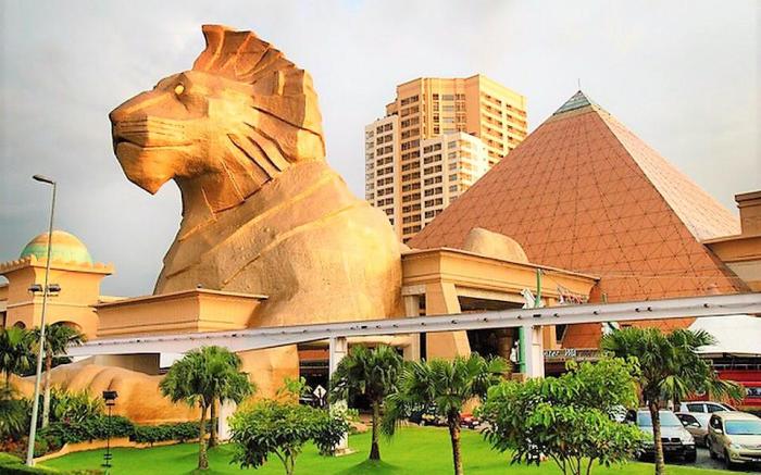 Lovely Suites *2-5pax* in Sunway Pyramid w WiFi